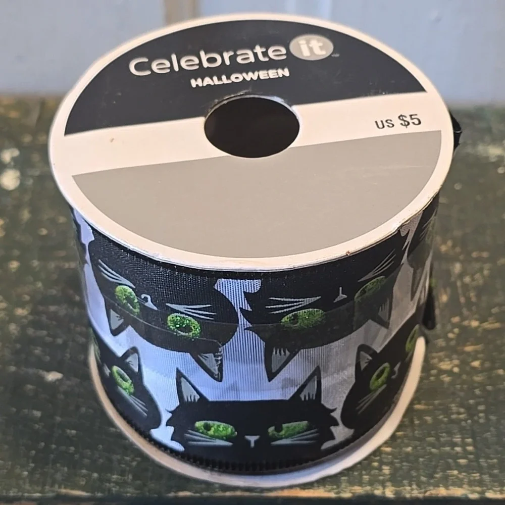 Celebrate It Halloween Wired Ribbon‎ Black Cats Green Glitter Eyes 2.5